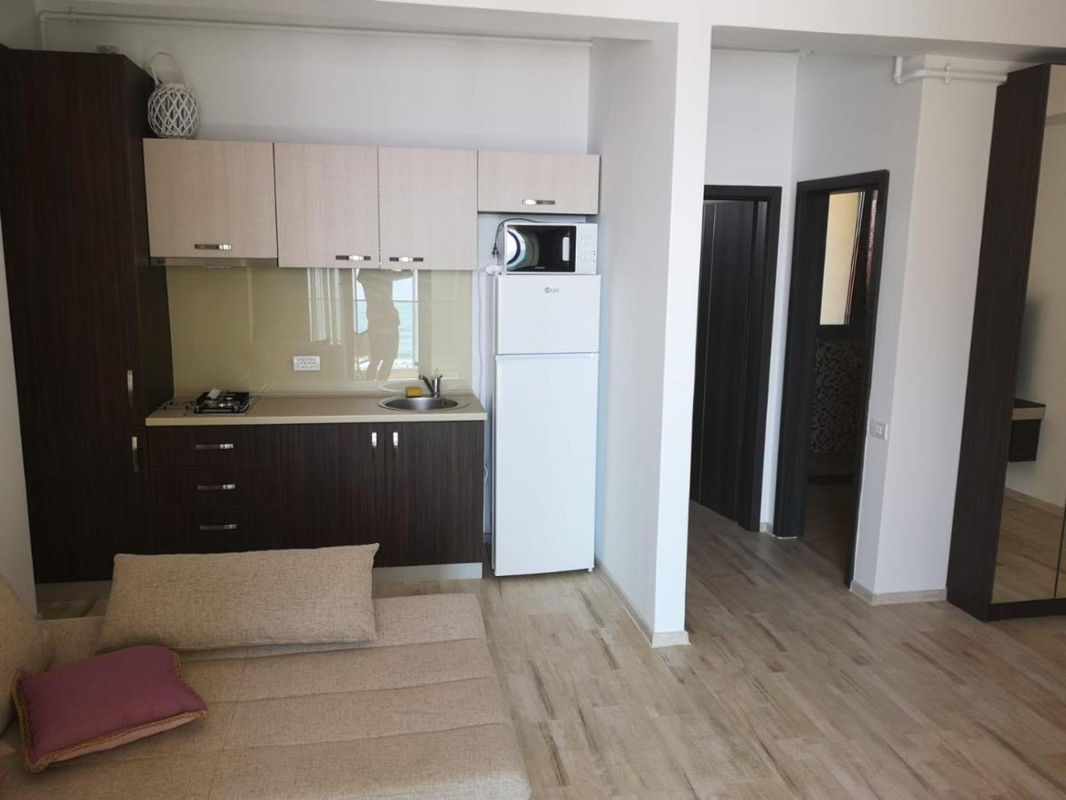 Velvet Residence Navodari Luaran gambar