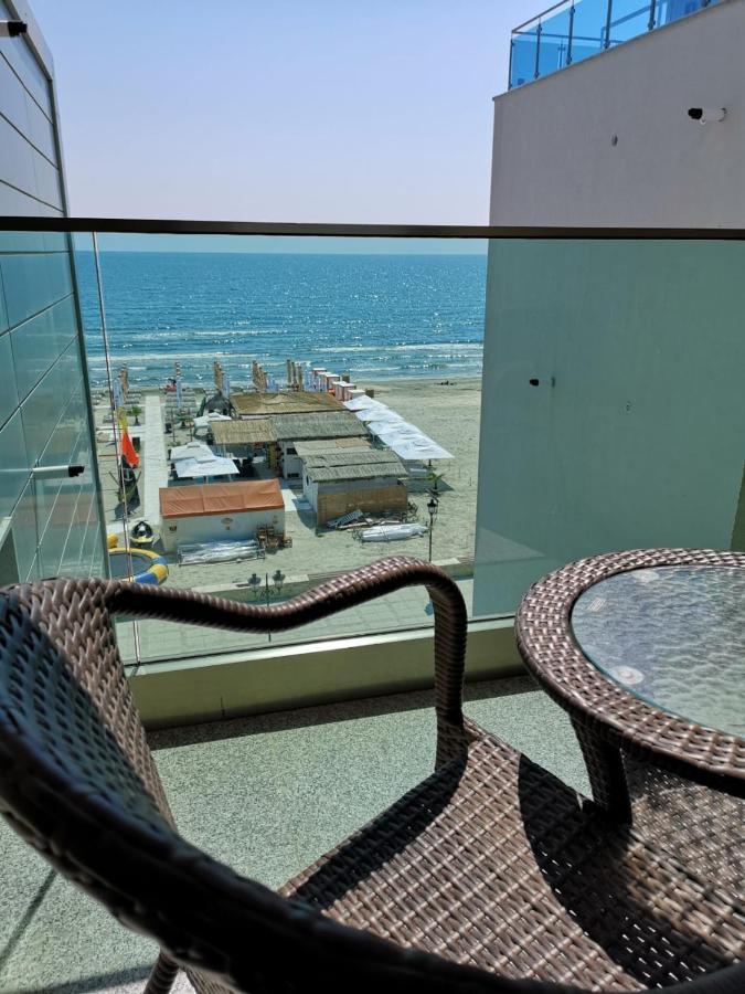 Velvet Residence Navodari Luaran gambar