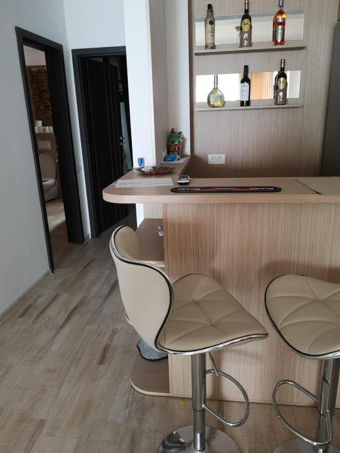 Velvet Residence Navodari Luaran gambar